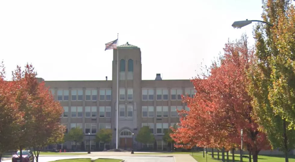 Amherst HS Basketball Team Has Ineligible Player, Not Penalized