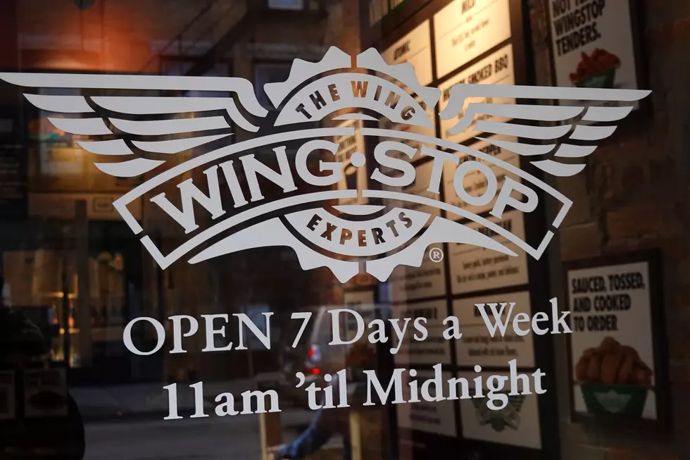 Buffalo’s First Wingstop Is Greeted By Tons of Excited WNYers