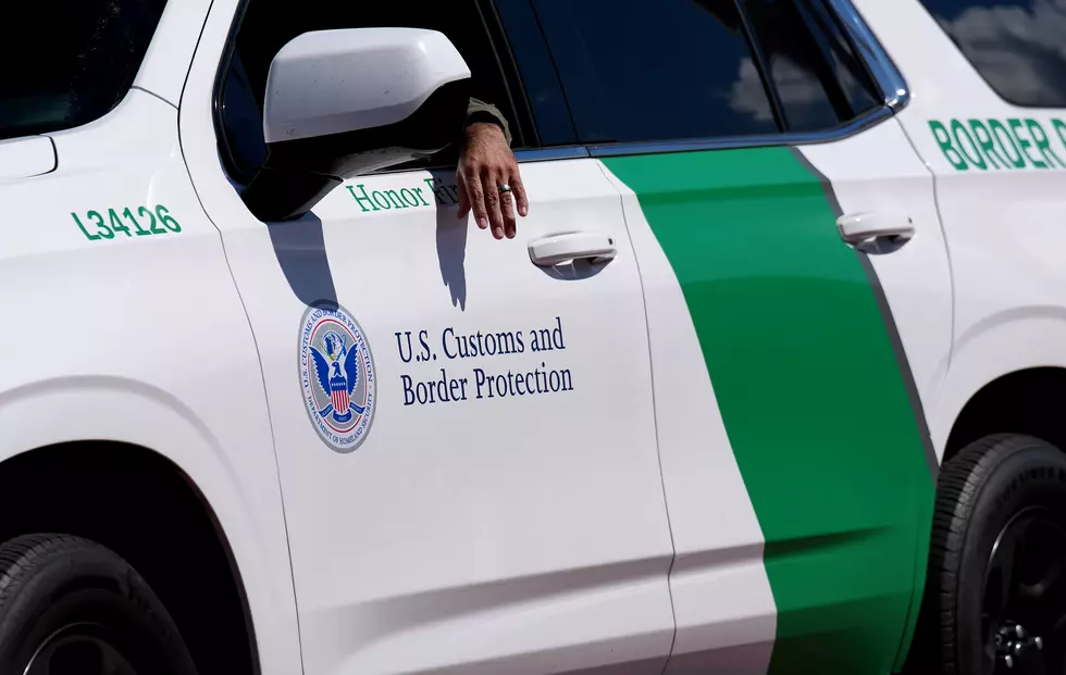 US Border Patrol Tracking People As They Drive Around New York