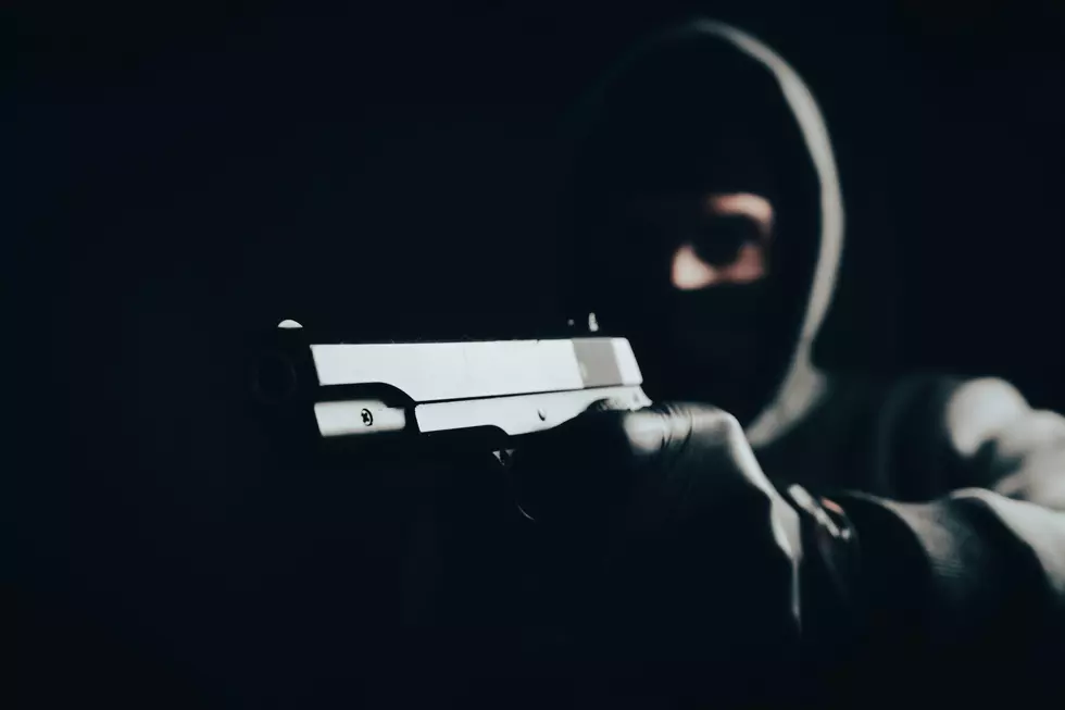 Buffalo Mail Carriers Robbed At Gunpoint In Alarming Trend
